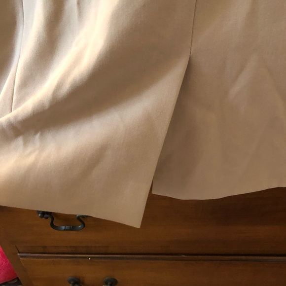 Urban Outfitters Blazer - Picture 4 of 7